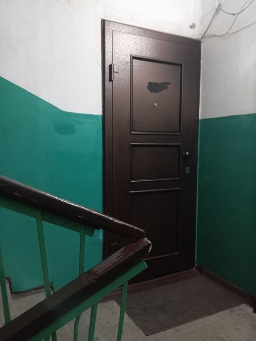 Продам квартиру 3 комнатную 31 кварта. Проспект Абая К.дом 72