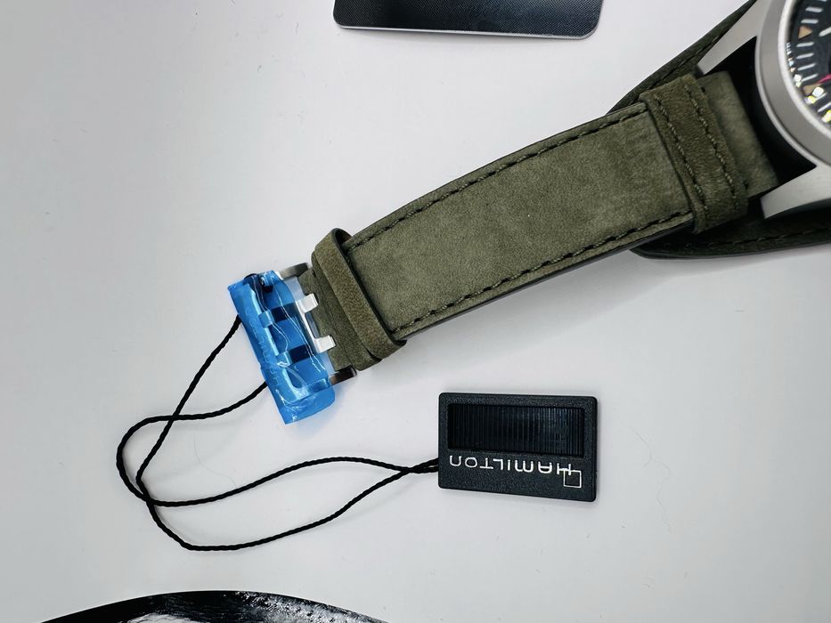 *Чисто Нов* Hamilton H71706830 Khaki Field Chronograph *Military Tactical*