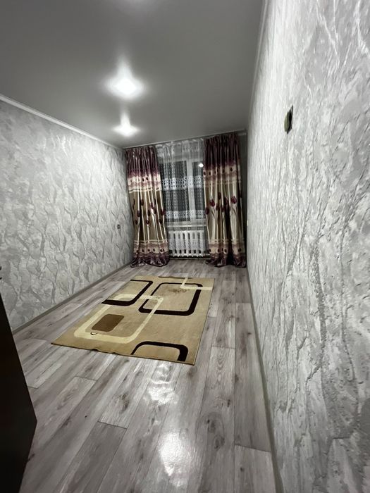 Продаю 2 комнатную квартиру в старом городе ру