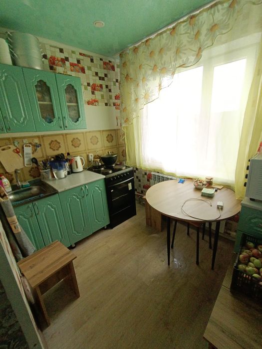 Продам трёхкомнатную квартиру
