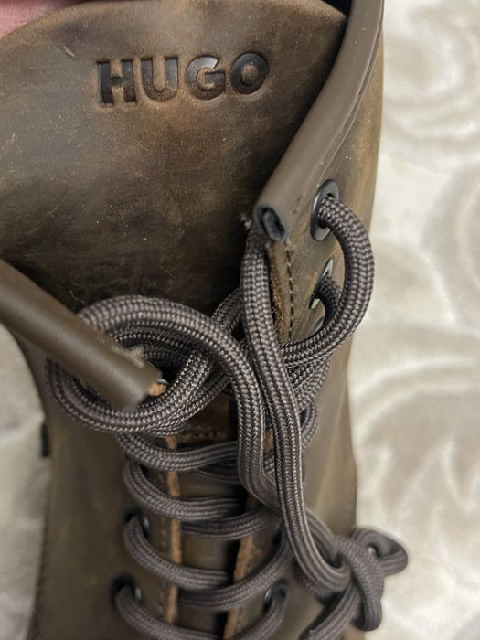 Ghete Hugo (Hugo Boss) NOI, din piele naturala, size 43