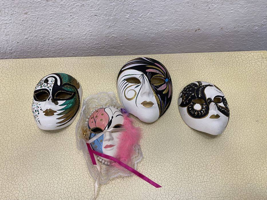 Италиански порцеланови маски венецианска маска