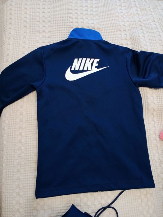 Костюм спортивный Nike