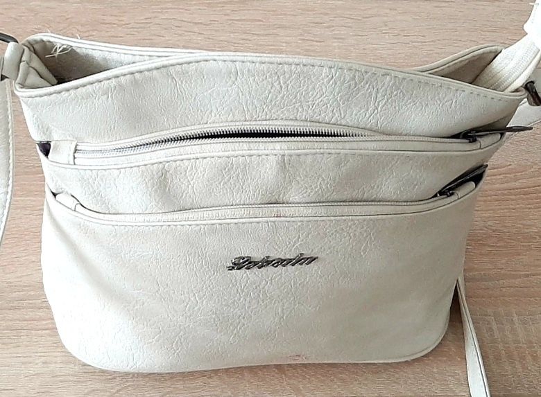 и нови  и ефектни  чантички