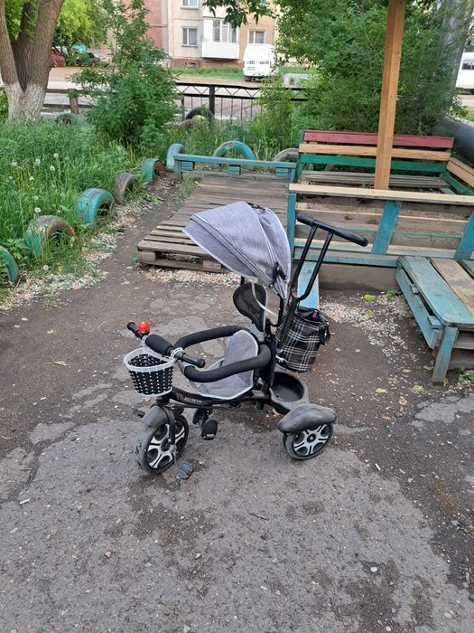 Продам детский трёхколесный велосипед