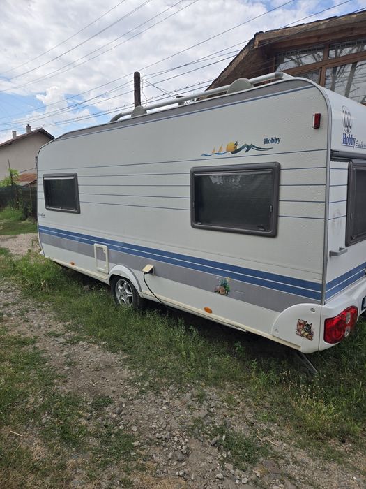 Продавам Каравана