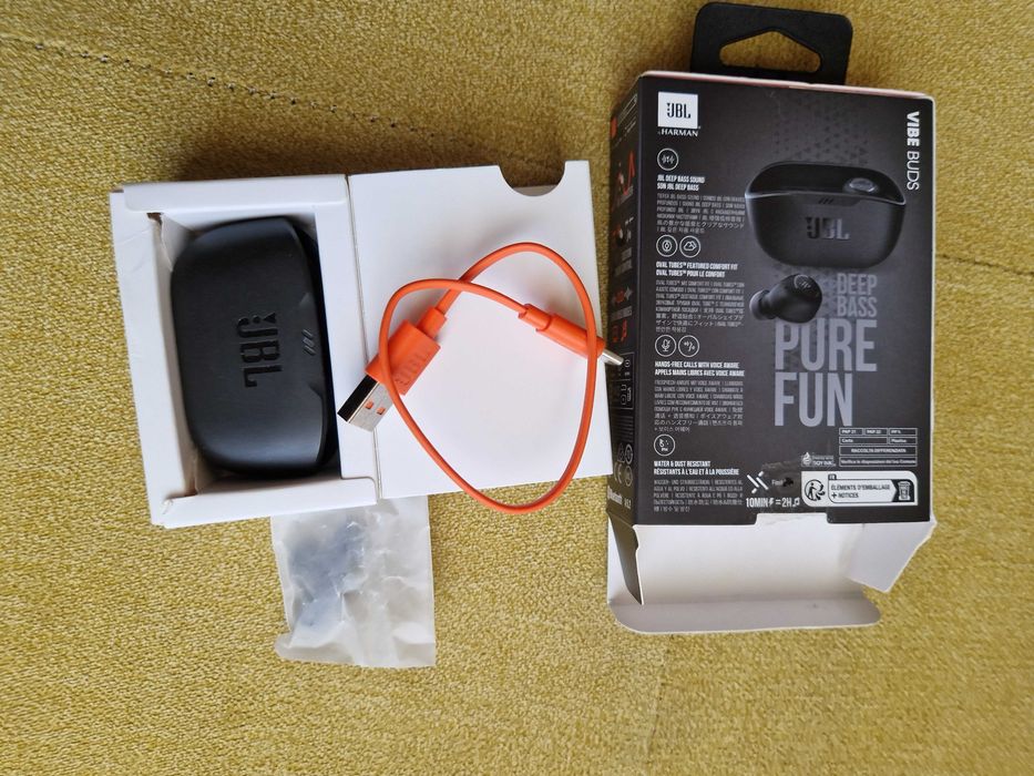 JBL Vibe Buds безжични Bluetooth слушалки