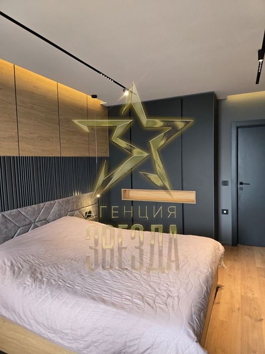 Продава се Тристаен апартамент в Пловдив, Съдийски - 125 кв.м за 1167 €/кв.м - Снимка #4