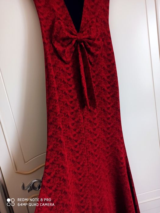 Шикарные платья стразы