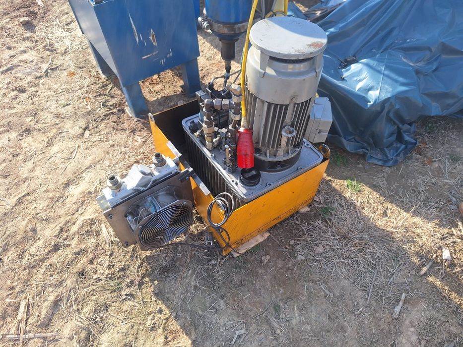 Presa gradina Unitate grup pompa instalatie sistem hidraulica hidrauli