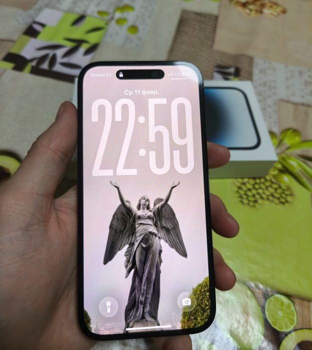 Продам iPhone 14 Pro в идеальном состоянии