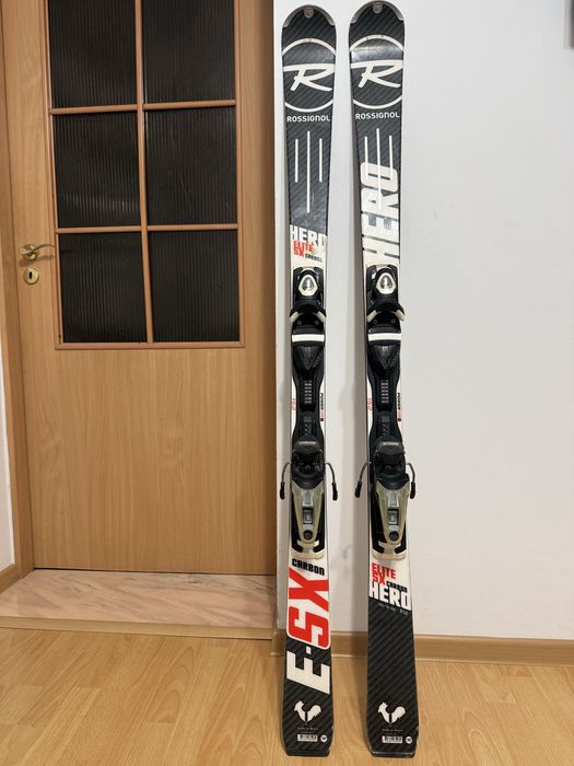 Schiuri / skiuri Rossignol - 152 cm