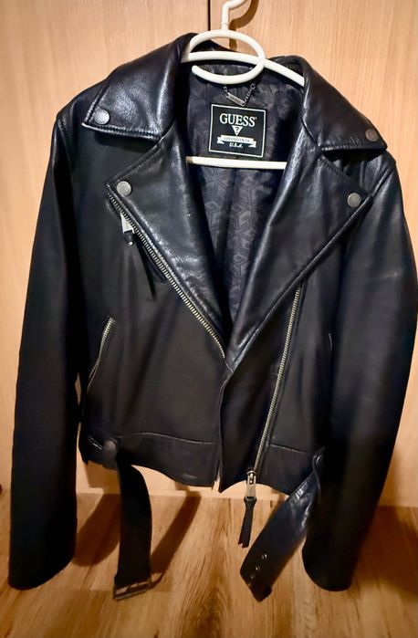 Дамско яке от естествена кожа черно