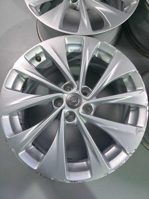 4 Jante Aliaj 5x105 17'' - OEM Opel Astra J Benzina / Astra K / Mokka - Stare F BUNA + Senzori Presiune OEM !