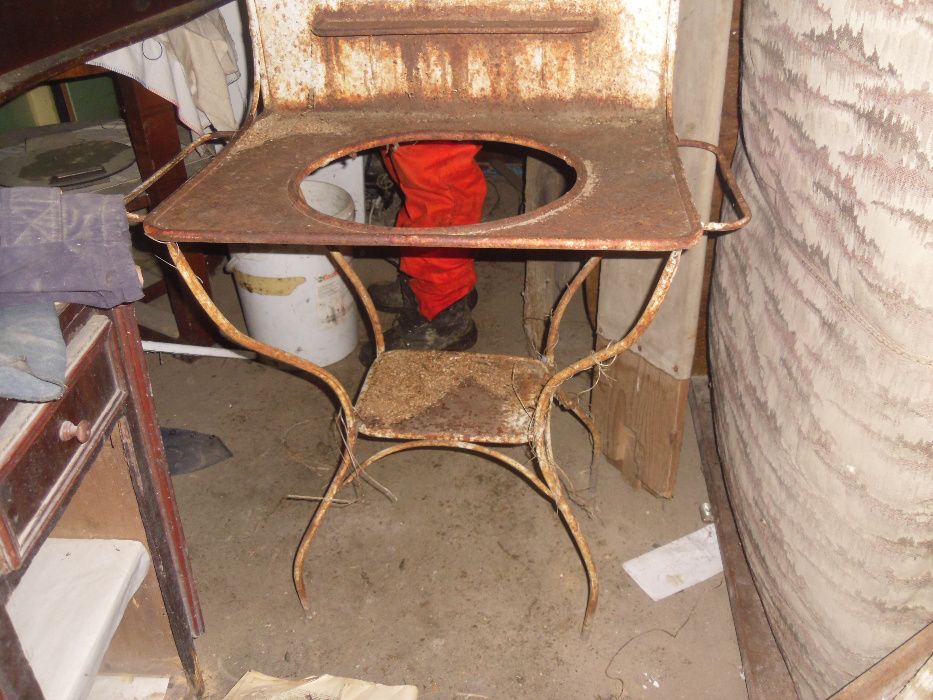 spalator-  suport f vechi ,din metal