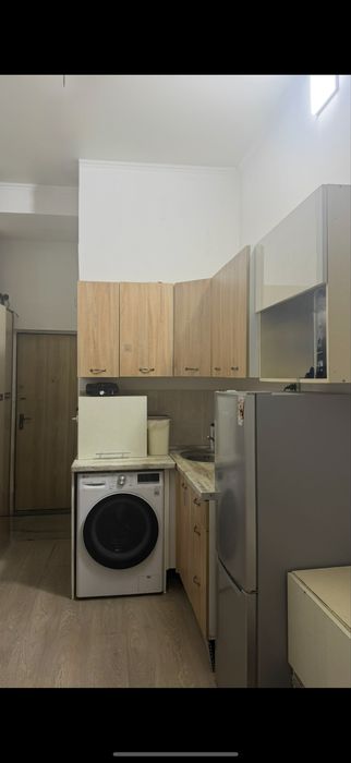 Продам квартиру возле АДК