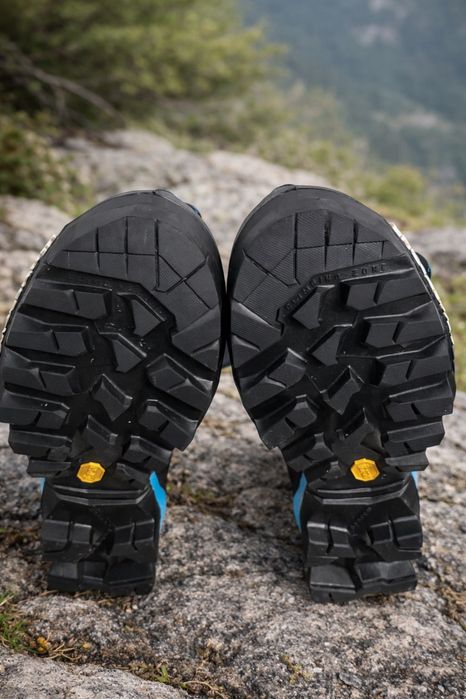 Туристически обувки La sportiva