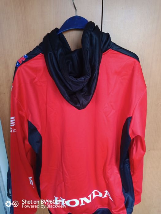 Суитчер с качулка на HONDA два модела!