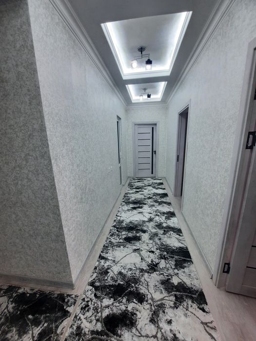 2 хоналик квартира,  срочно сотилади.