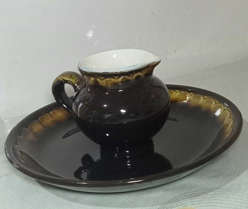 Продам. Винтаж . Майолика ЗИК  70-е годы.  Конаково . СССР.