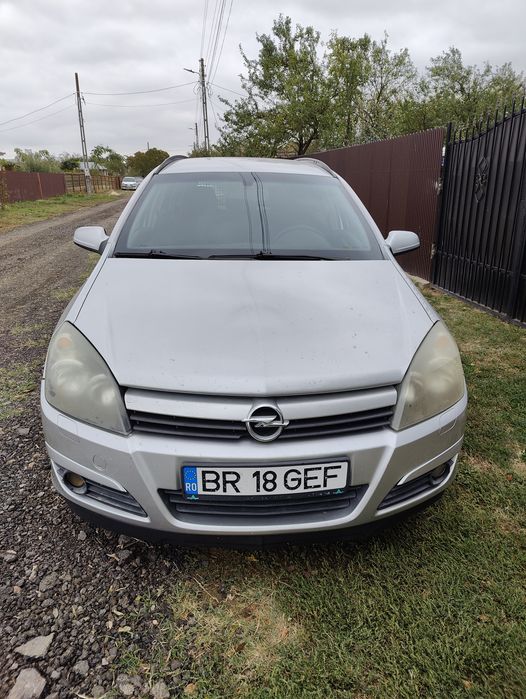 Opel Astra H Caravan 1.6 Benzină - 2005 - 232.271 km