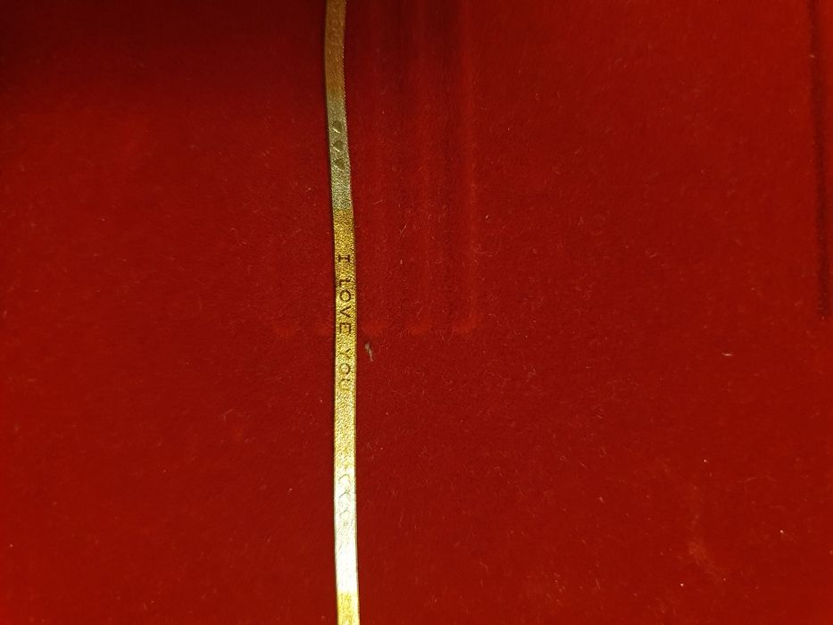 Brățară fină de aur 18 k, in 3 culori, cu inimi și mesaj I love you