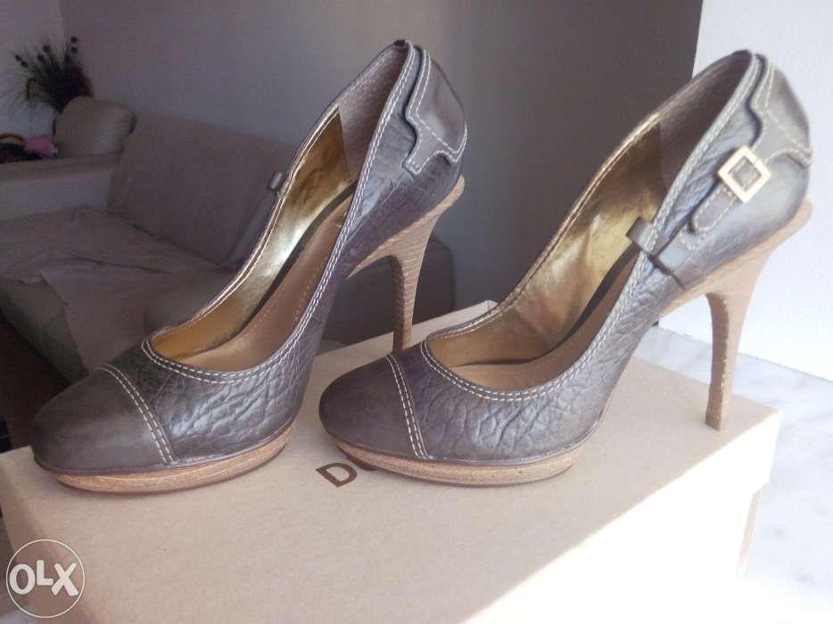 Pantofi de dama superbi