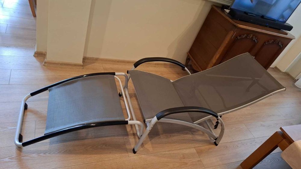 Люлеещ стол-шезлонг