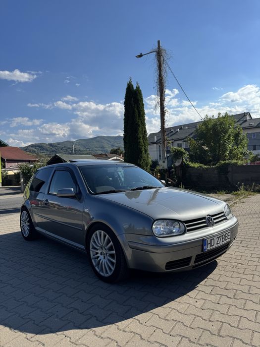 Vând golf 4 1.8 t gti