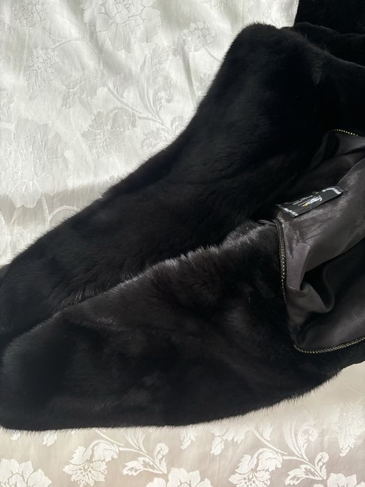 Продам норковую шубу