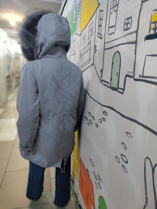 Продам парку!Новая