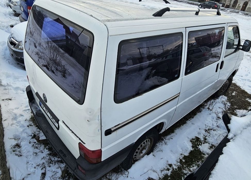 Bara fata T4 Capota T4 Cutie T4 Planetara T4 1.9 Portiera T4 Caravelle