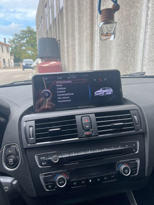 Navigatie android BMW F20 seria 1 Carplay Waze YouTube GPS