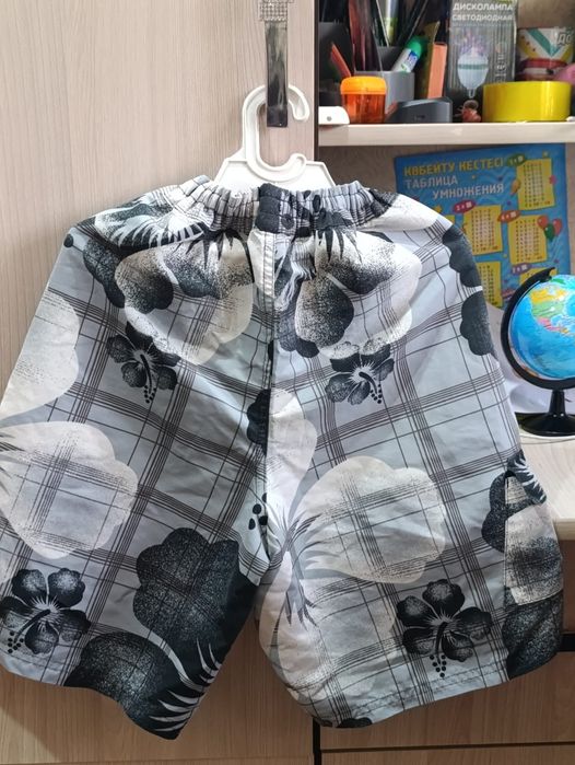 Продам детские шорты на мальчика