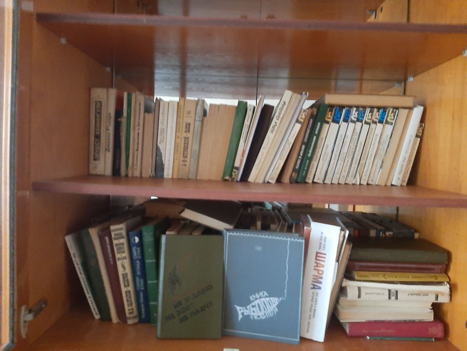 Отдам продам книги