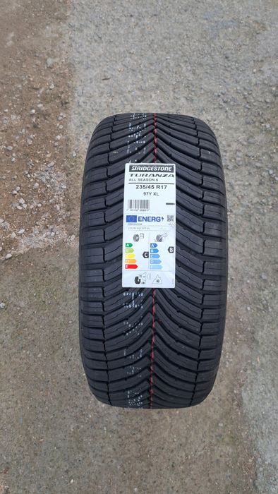 Vând anvelope noi Bridgestone