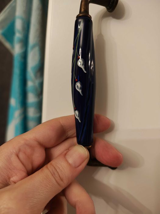 13 броя нови порцеланови дръжки