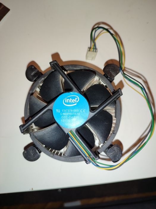 Процесор Intel Core i5-8600 (3.10GHz) + Охлаждане