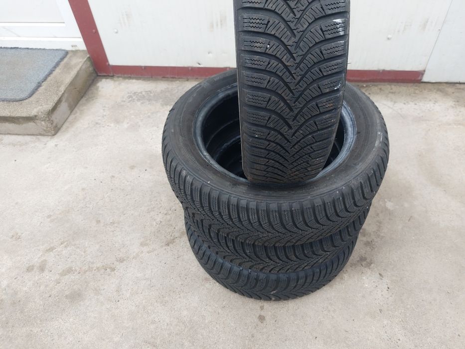 100 lei bucata! Set anvelope M+S/IARNA 165 70 r14 Hankook dot 2020
