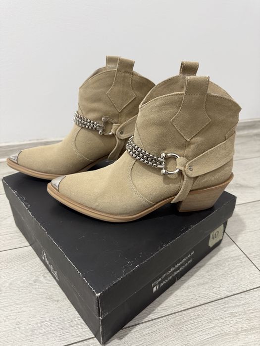 MODISH boutiue ciocate din piele intoarsa masura 40