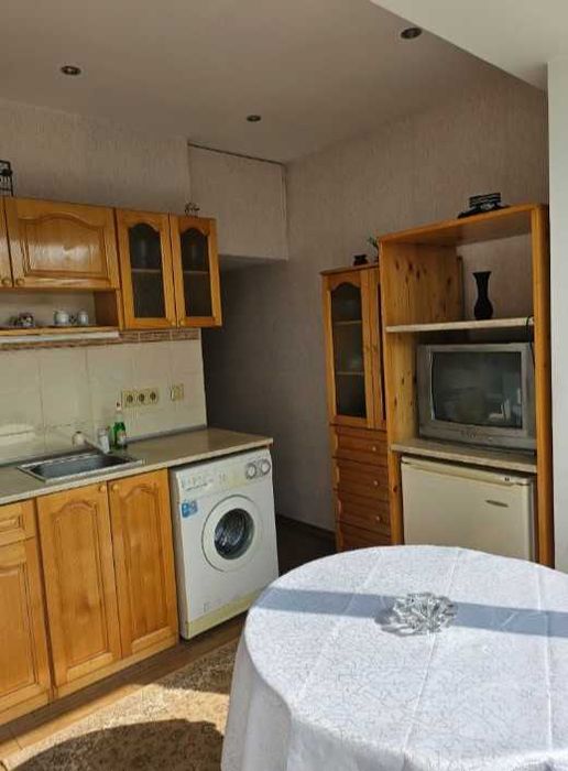 Продава се Двустаен апартамент в София, Център - 65 кв.м за 2445 €/кв.м - Снимка #4