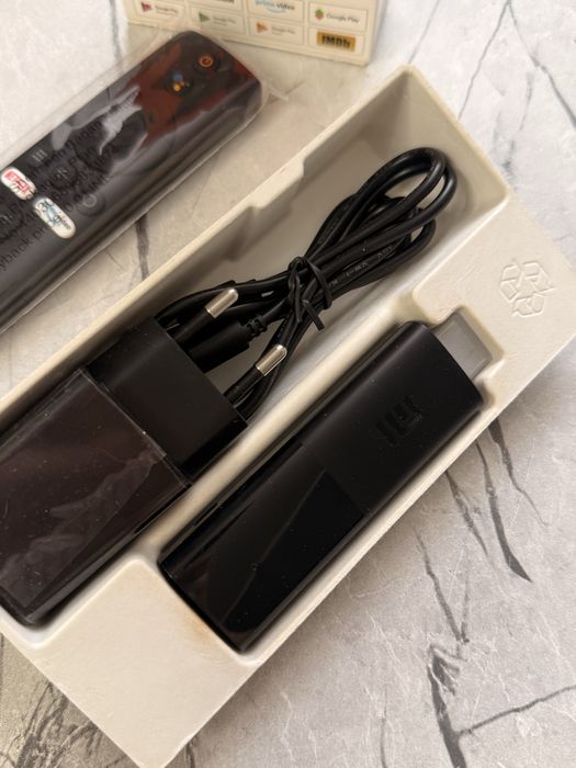 Продам Mi Tv stick