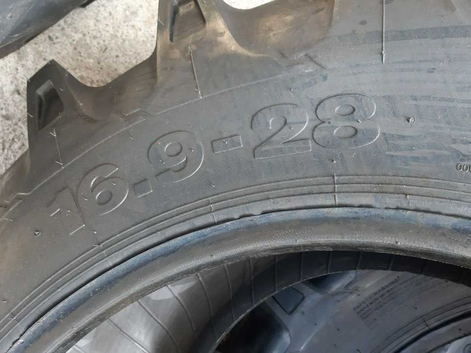 16.9-28 Anvelope noi agricole de tractor 10PR Cauciucuri tractor spate
