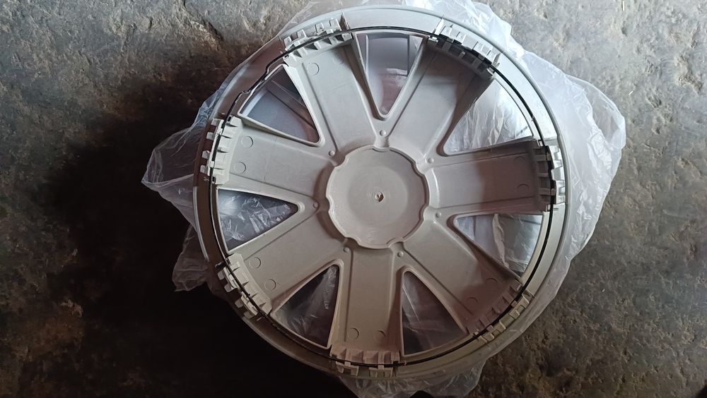 Янги колпаклар Нексия 2