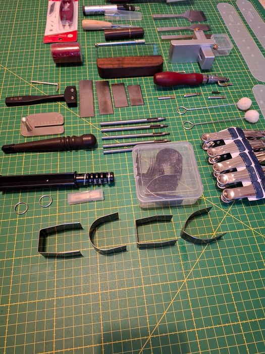 Set profesional unelte pielarie pt curele portofele, etc