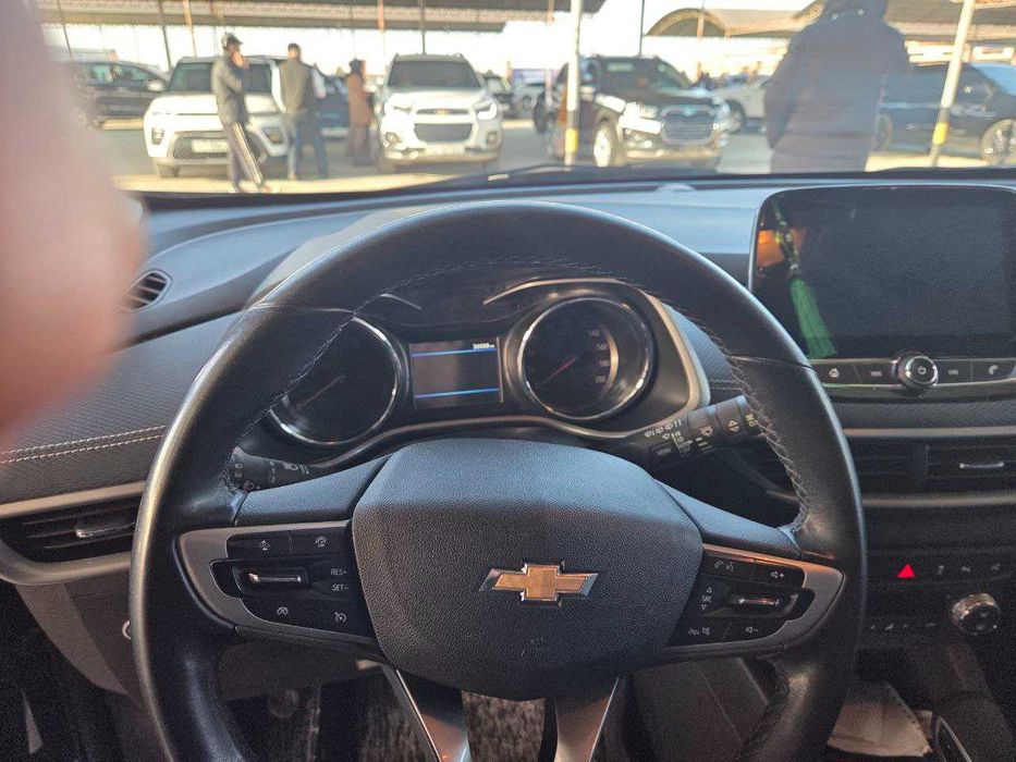 tracker 2 premier 2023 arzon narxda sotiladi