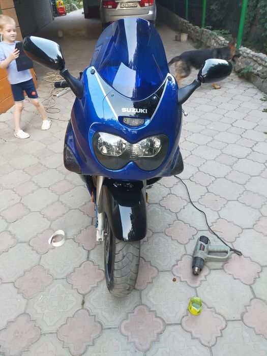 Продам Сузуки Катана 600