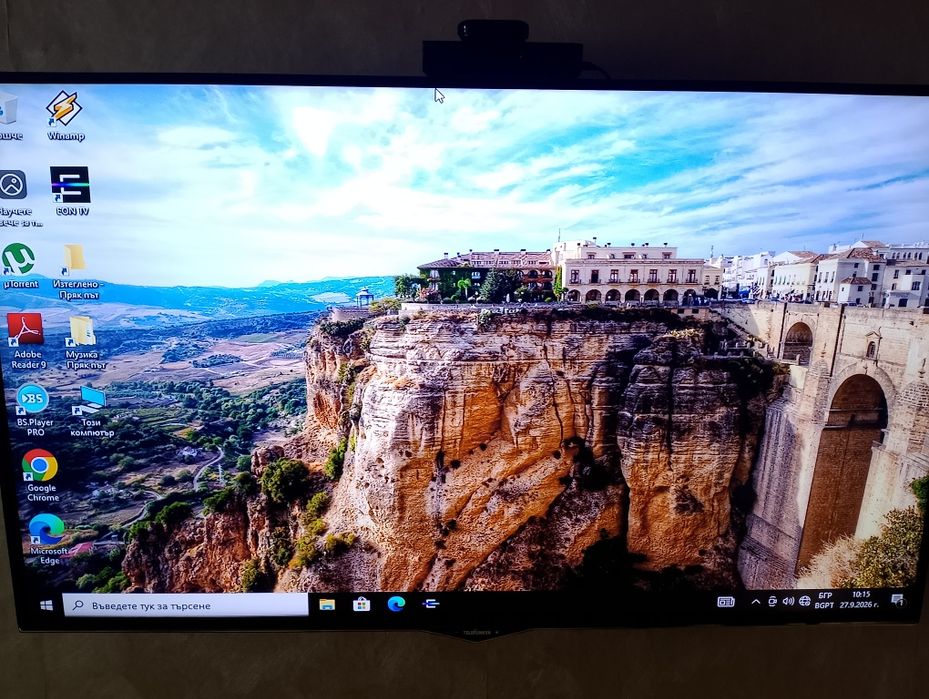 Продавам офис компютър HP