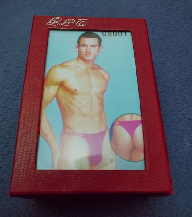 Мужские string...