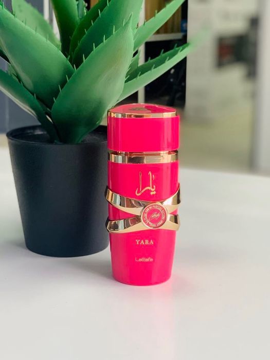 Lattafa Yara Candy отливка 10 мл